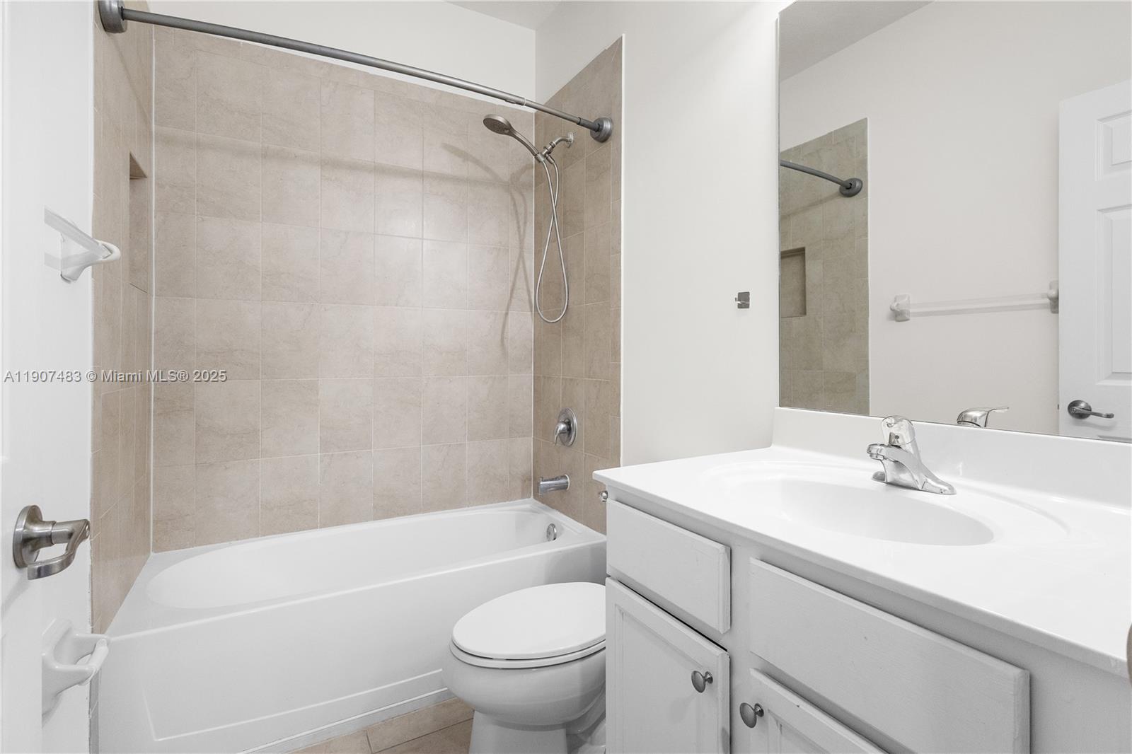 15081 Southwest 113th Terrace Miami, FL 33196 - Photo 31 of 40 Bathroom for Bedrooms #1 and #2