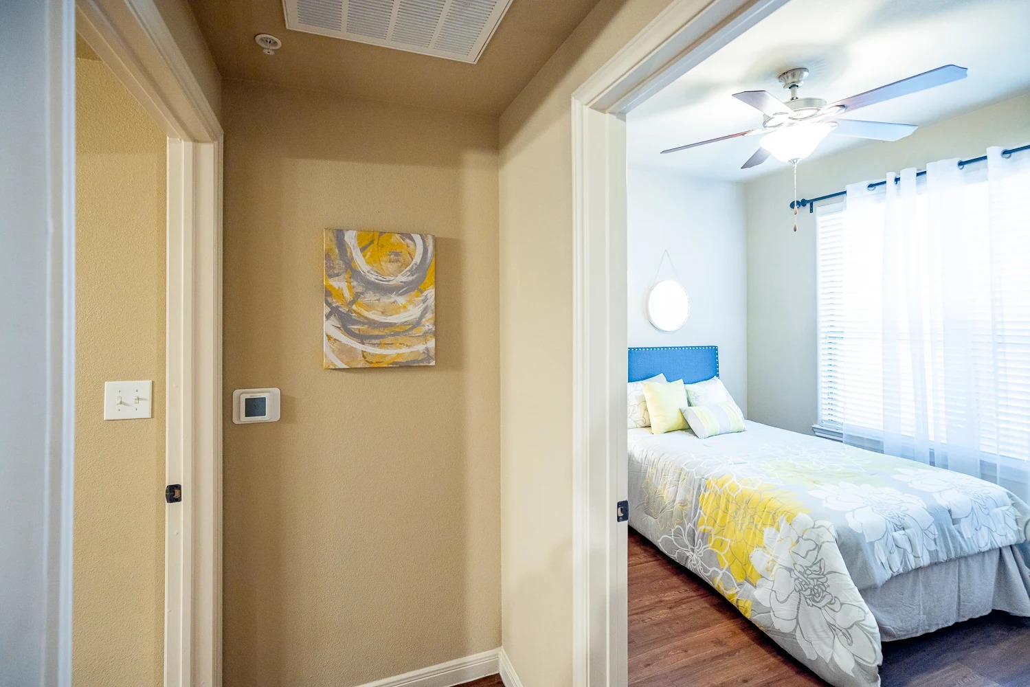 701 Center Ridge Drive, Unit 321 Austin, TX 78753 - Photo 5 of 20 $99 app/admin special! *on San Jacinto and Pennybacker floorplans.