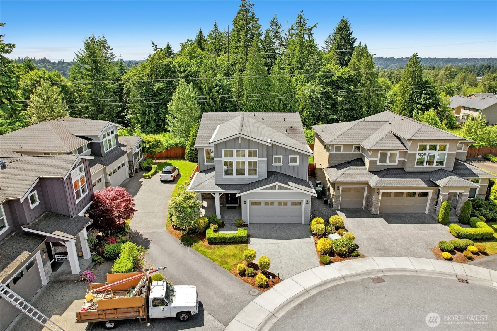 4309 231st Place Southeast Bothell, WA 98021 - Photo 33 of 40 an aerial view of a swimming pool