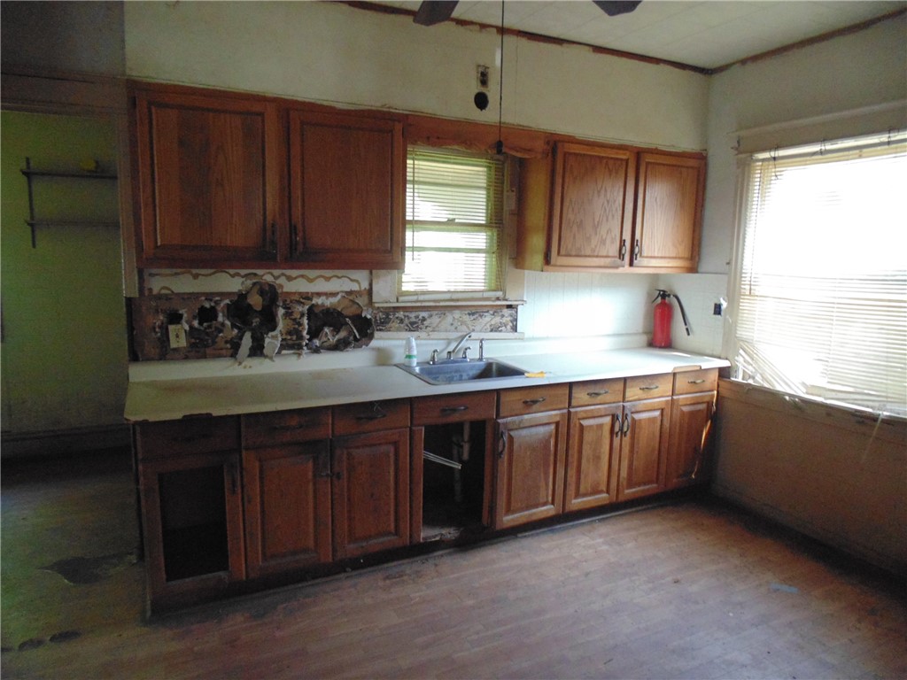50 Austin Street Rochester, NY 14606 - Photo 15 of 36