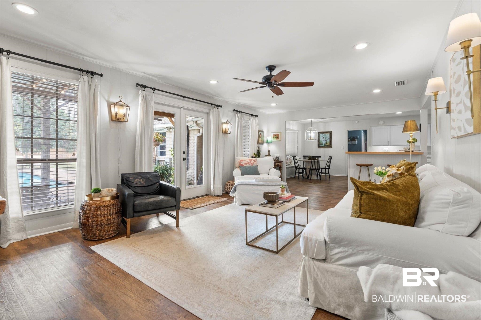254 Woodlands Avenue Mobile, AL 36607 - Photo 5 of 50 Living area featuring hardwood / wood-style flooring, recessed lighting, and a ceiling fan