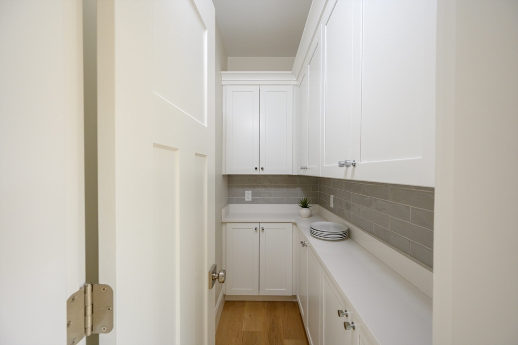 33 Beaver Dam Road Scituate, MA 02066 - Photo 13 of 42