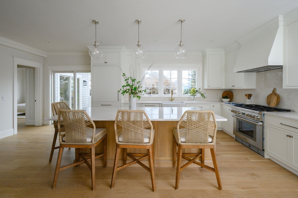 33 Beaver Dam Road Scituate, MA 02066 - Photo 13 of 42