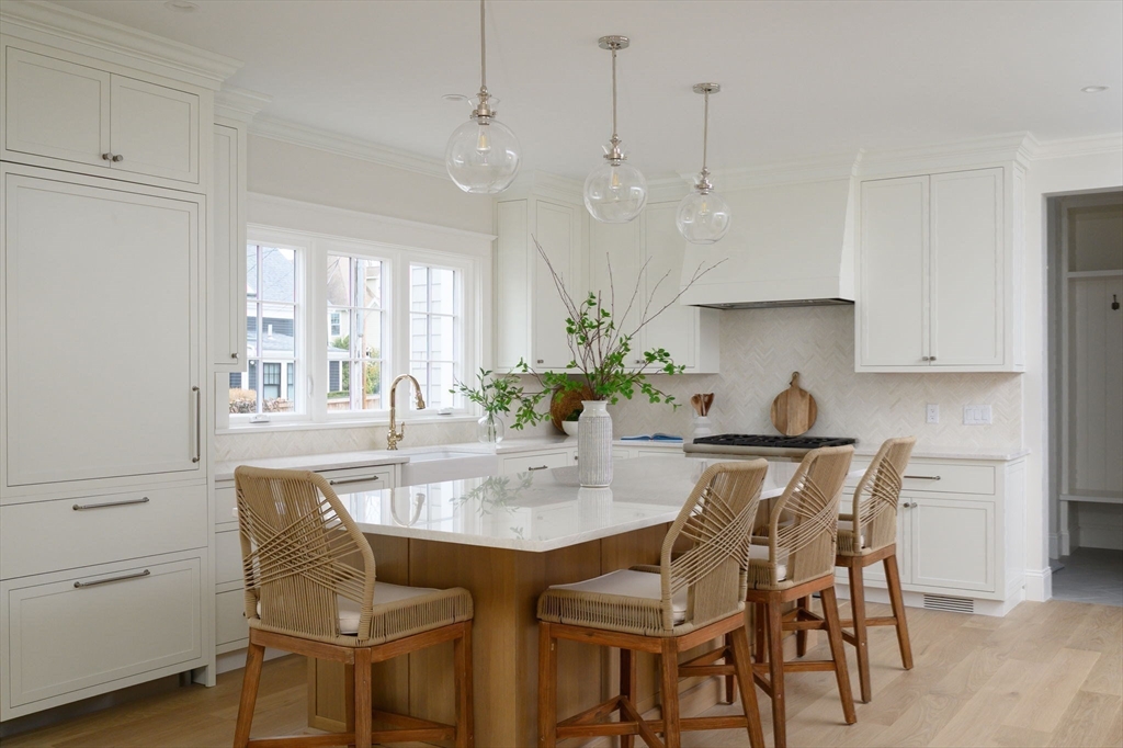 33 Beaver Dam Road Scituate, MA 02066 - Photo 9 of 42