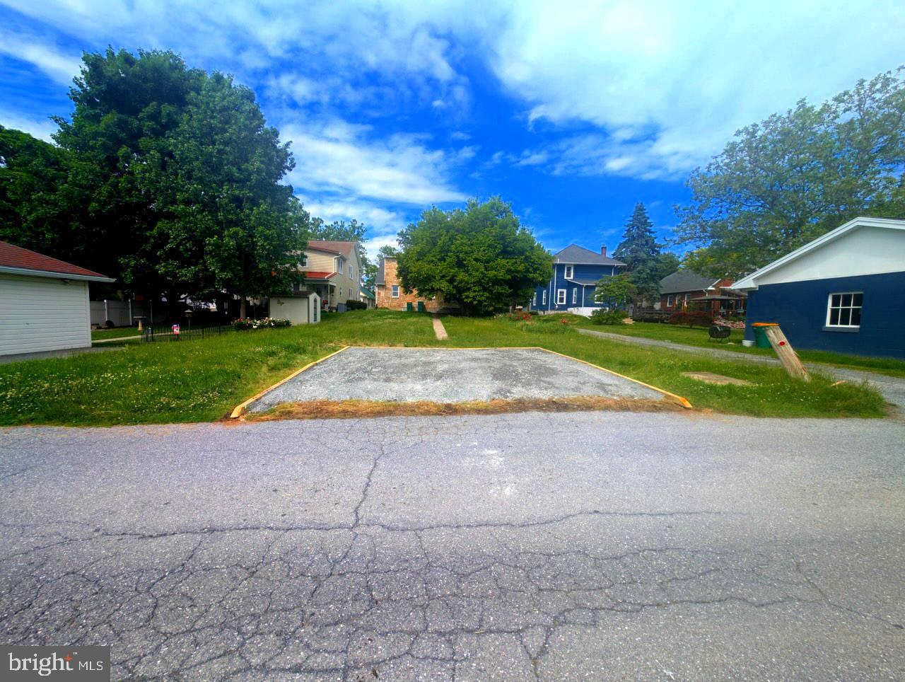 514 Hockersville Road Hershey, PA 17033 - Photo 32 of 33 New Off Street Parking Space