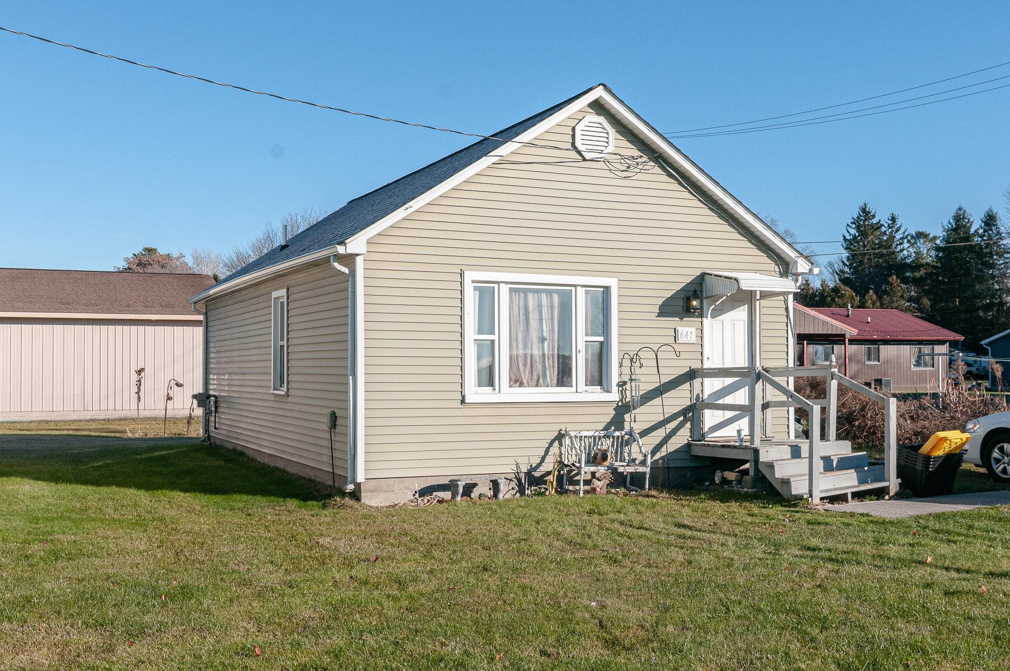 639 State Road Vassar, MI 48768 - Photo 13 of 20 50195269-a3af080f-7a82-4d89-a24d-38532293e6c5.JPG