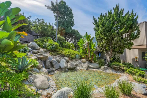 $589,900 | 155 Rosebay Drive, Unit 37, Encinitas, CA 92024