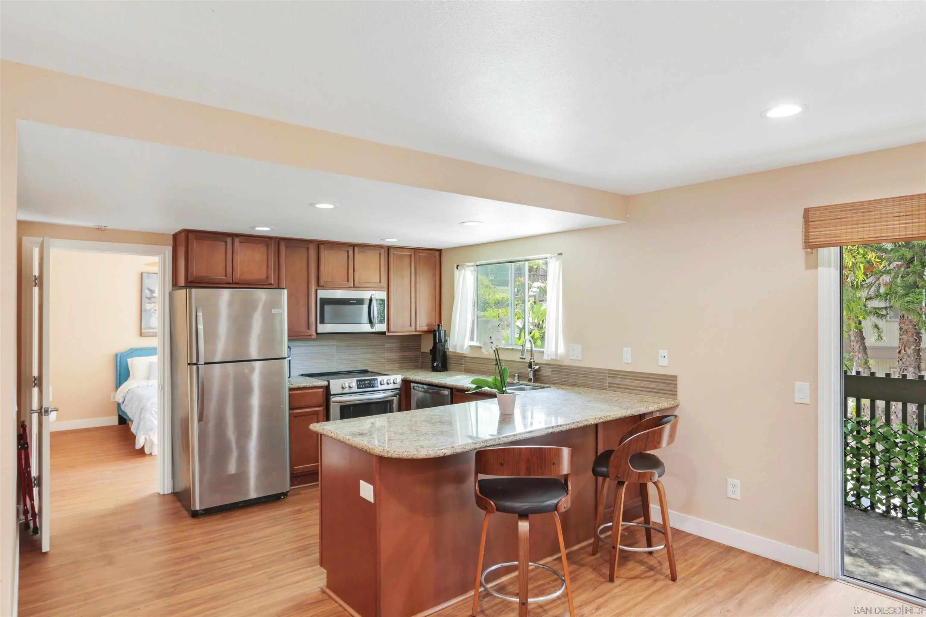 155 Rosebay Drive, Unit 37 Encinitas, CA 92024 - Photo 7 of 34