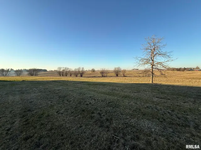 $329,900 | 2832 Highway 17, Galva, IL 61434