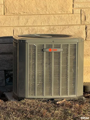 $329,900 | 2832 Highway 17, Galva, IL 61434