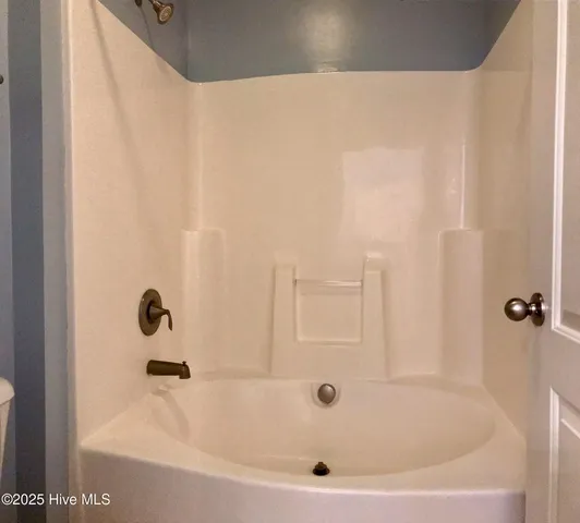 $1,550 | 222 Stone Point Lane, Jacksonville, NC 28540