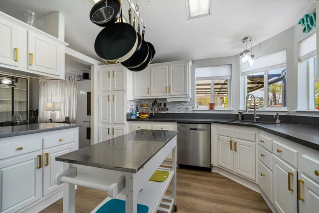 $2,750 | 159 Estrada Way, Cathedral City, CA 92234