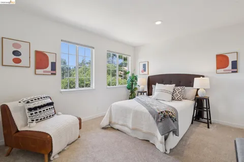 $995,000 | 2170 Arrowhead Drive, Oakland, CA 94611
