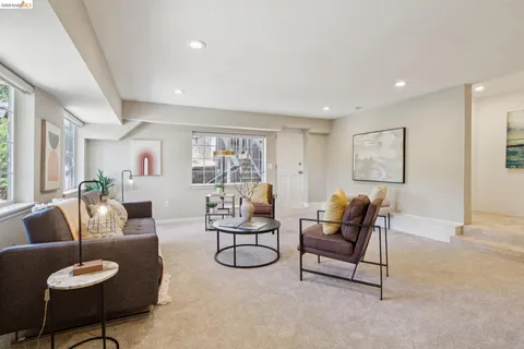 $995,000 | 2170 Arrowhead Drive, Oakland, CA 94611