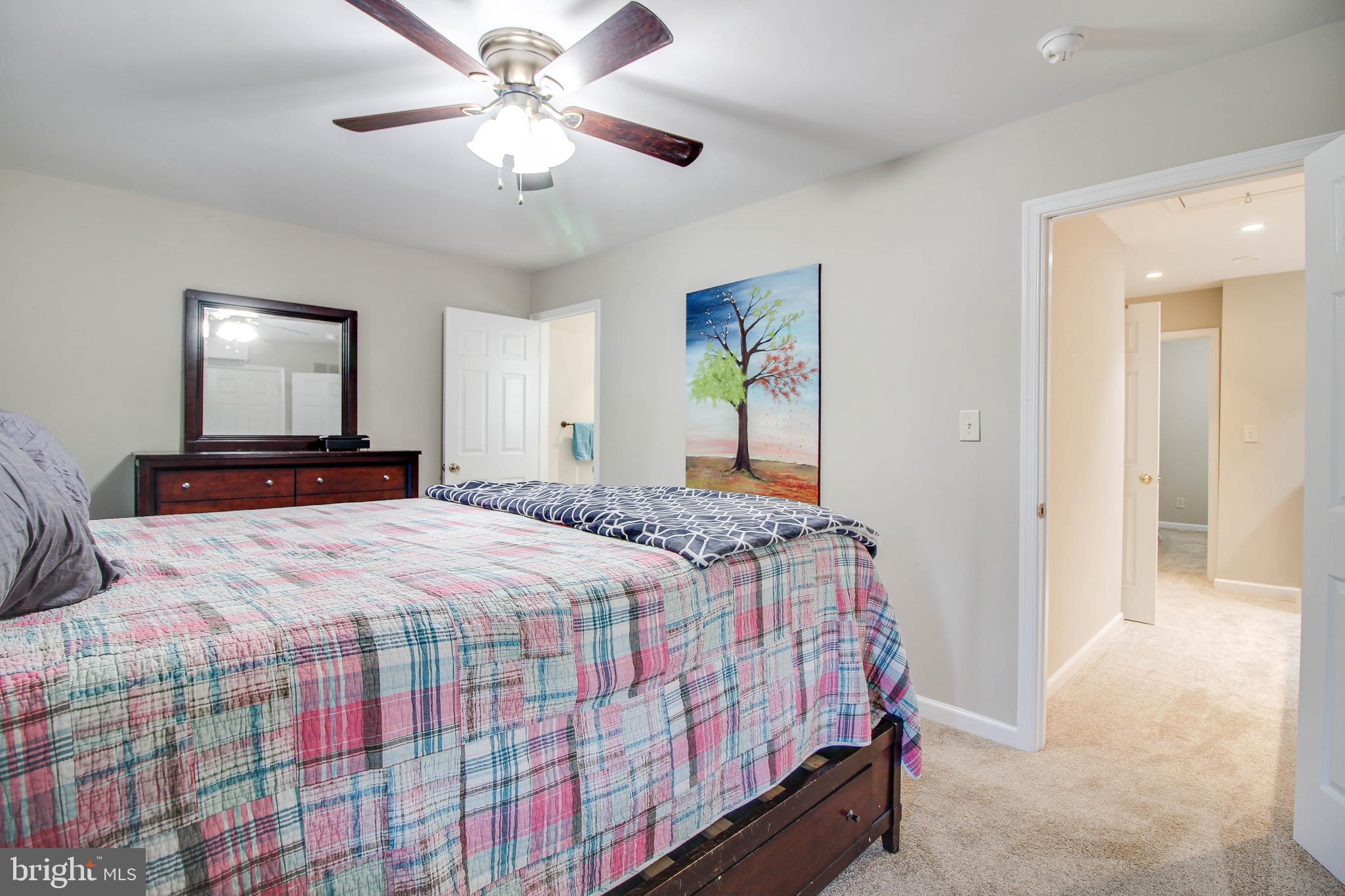 708 Dorchester Road Baltimore, MD 21229 - Photo 17 of 50 Primary