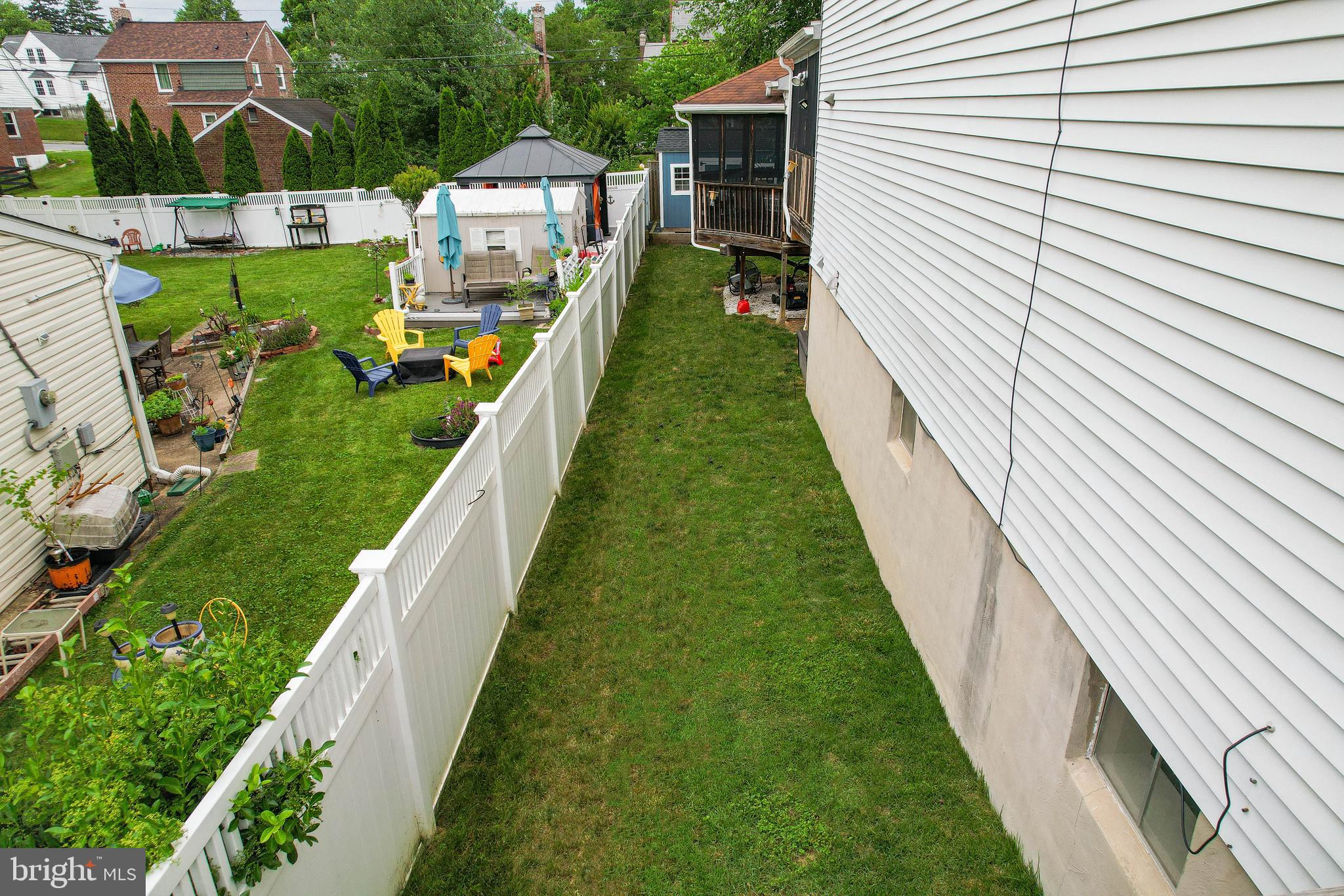 708 Dorchester Road Baltimore, MD 21229 - Photo 44 of 50 other side of home