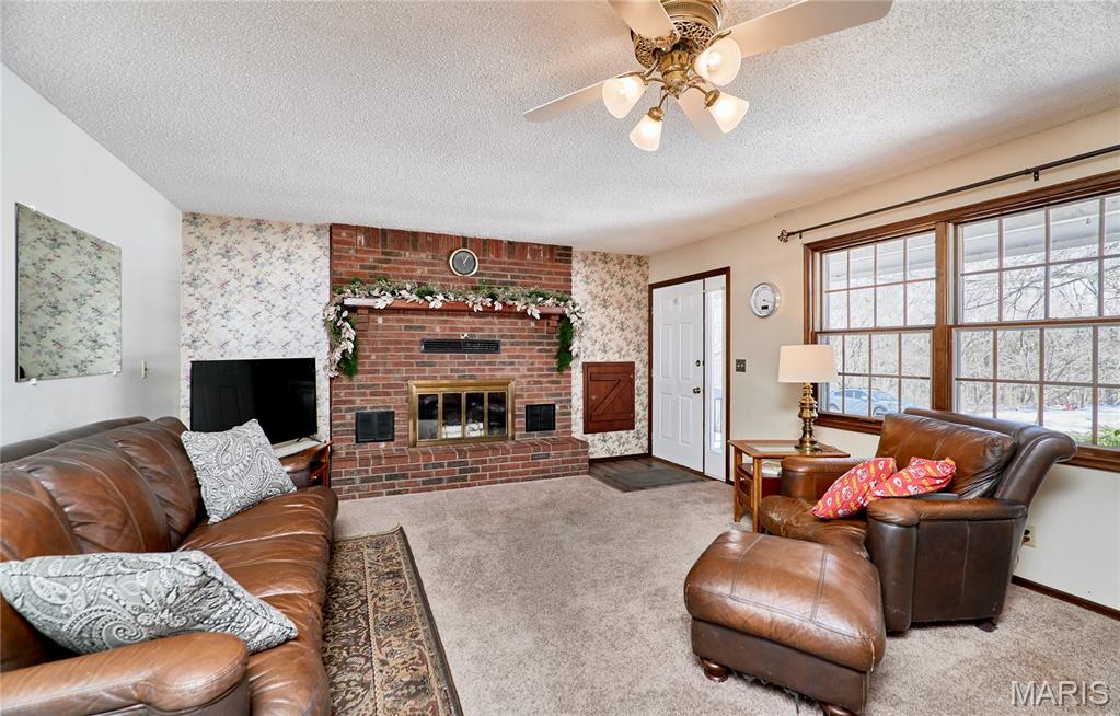 1825 South Henke Road Lake St. Louis, MO 63367 - Photo 23 of 67