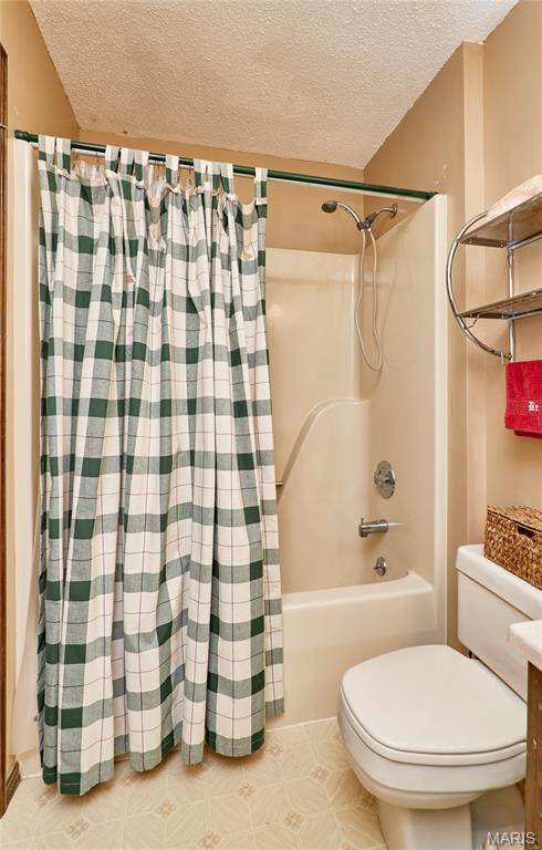 1825 South Henke Road Lake St. Louis, MO 63367 - Photo 45 of 67