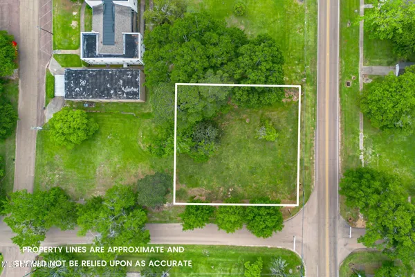 $45,000 | 200 South Fir Avenue, Collins, MS 39428