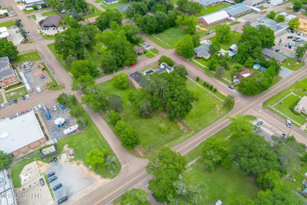 $45,000 | 200 South Fir Avenue, Collins, MS 39428