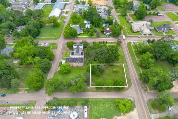 $45,000 | 200 South Fir Avenue, Collins, MS 39428