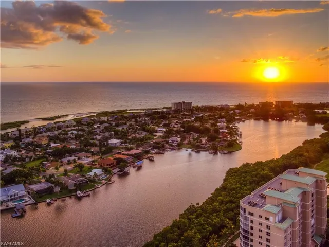 $2,095,000 | 4142 Bay Beach Lane, Unit 306, Fort Myers Beach, FL 33931