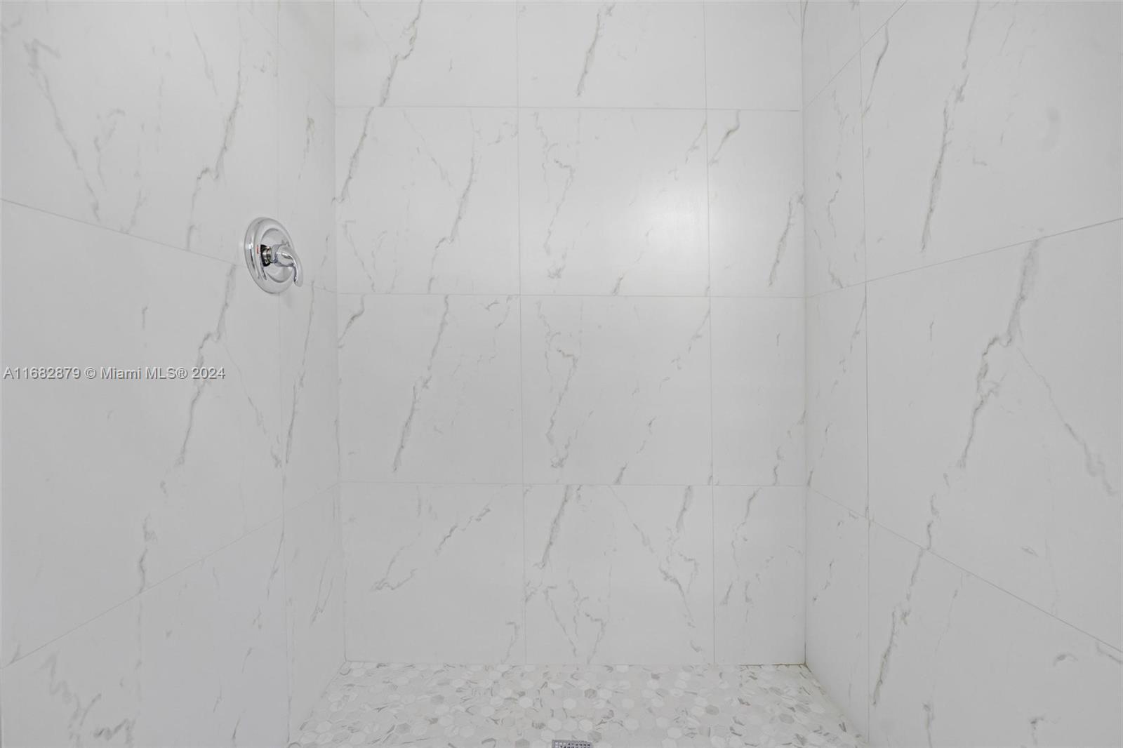 14006 Southwest 48th Terrace Miami, FL 33175 - Photo 7 of 24
