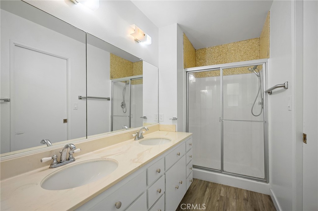 575 Winona Way Pasadena, CA 91103 - Photo 15 of 29 a bathroom with a sink and a mirror