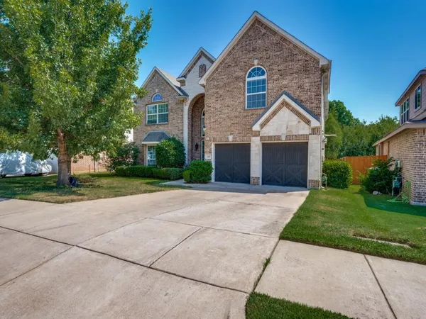 $589,900 | 8305 Bishop Pine Road, Denton, TX 76208