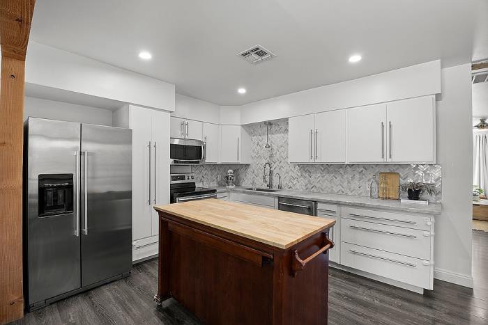 2237 East Osborn Road Phoenix, AZ 85016 - Photo 14 of 68