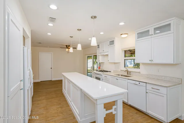 $699,000 | 1403 Oak Street, Melbourne, FL 32951