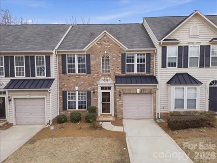 $449,900 | 2327 Whitford Lane, Charlotte, NC 28210
