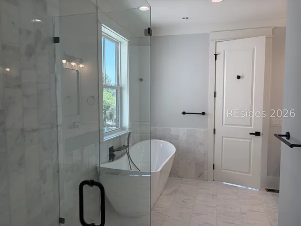 $3,500,000 | 13 Bradley Circle, Hilton Head Island, SC 29928