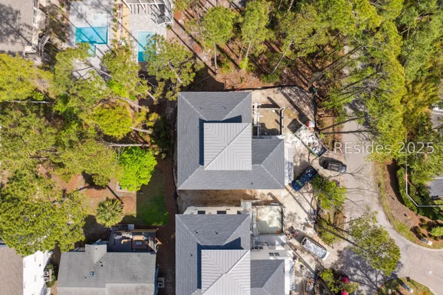 $3,500,000 | 15 Bradley Circle, Hilton Head Island, SC 29928