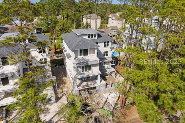 $3,500,000 | 15 Bradley Circle, Hilton Head Island, SC 29928