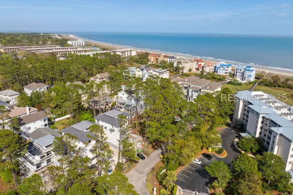 $3,500,000 | 13 Bradley Circle, Hilton Head Island, SC 29928