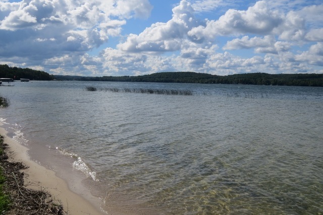 146 South Intermediate Lake Road Central Lake, MI 49622 - Photo 5 of 33 1836804-4.JPG