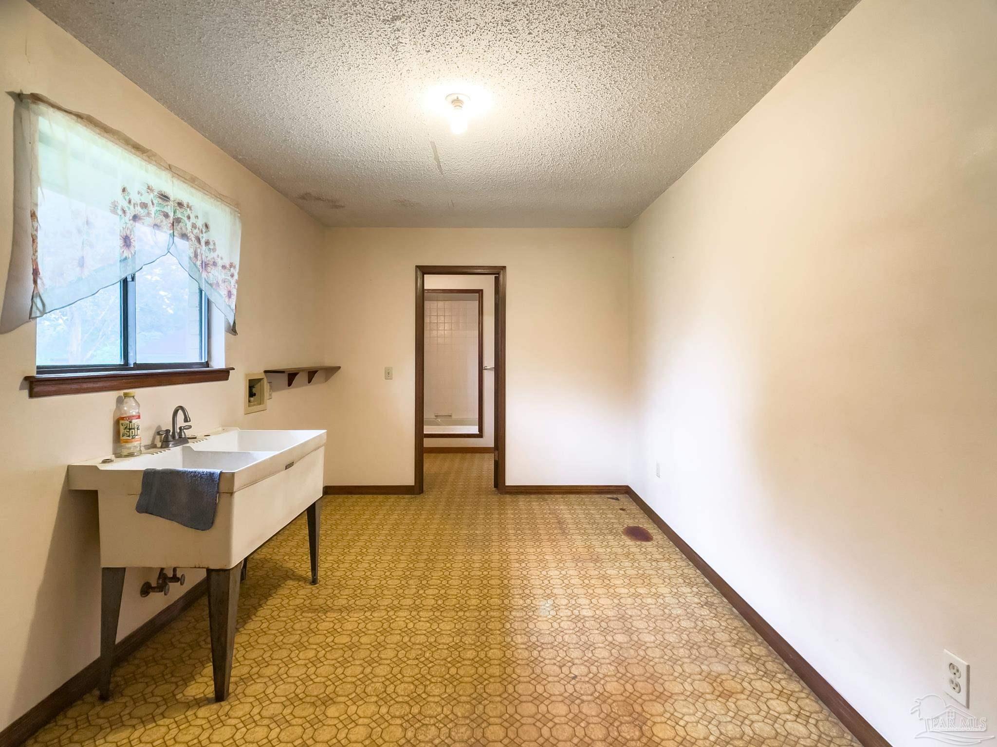 3444 Bo Peg Road Cantonment, FL 32533 - Photo 22 of 42 Gallery Image 22