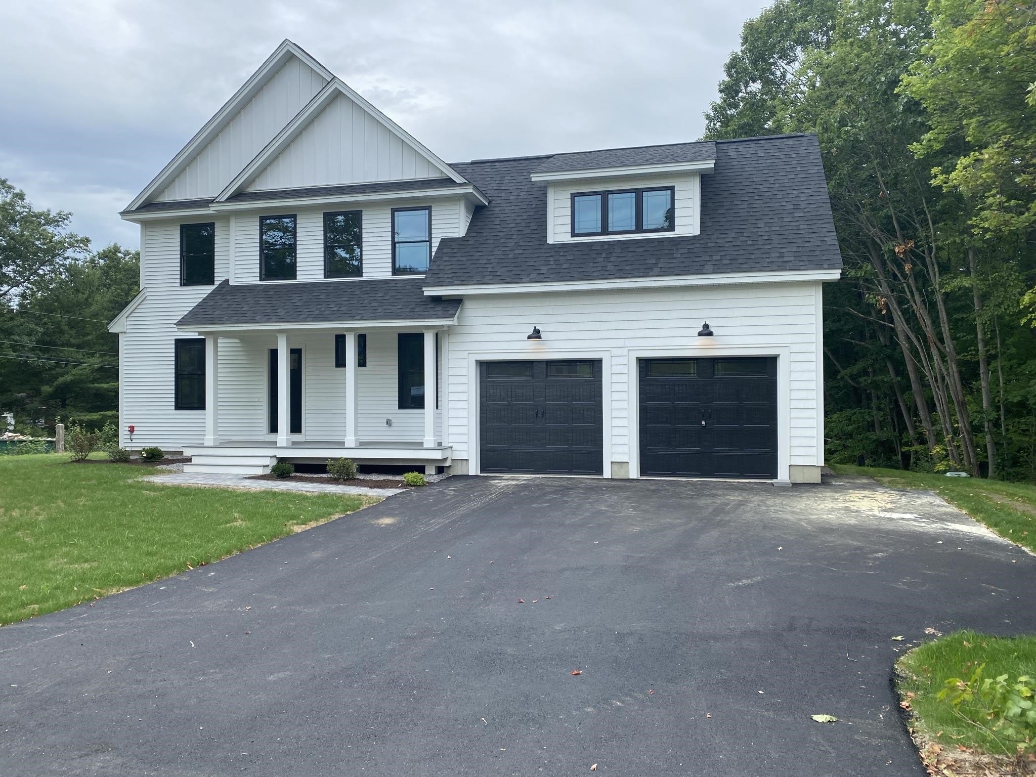 22 Lesnyk Road Goffstown, NH 03045 - Photo 1 of 17