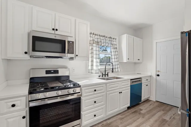 $165,000 | 408 Pierce Street, Gary, IN 46402