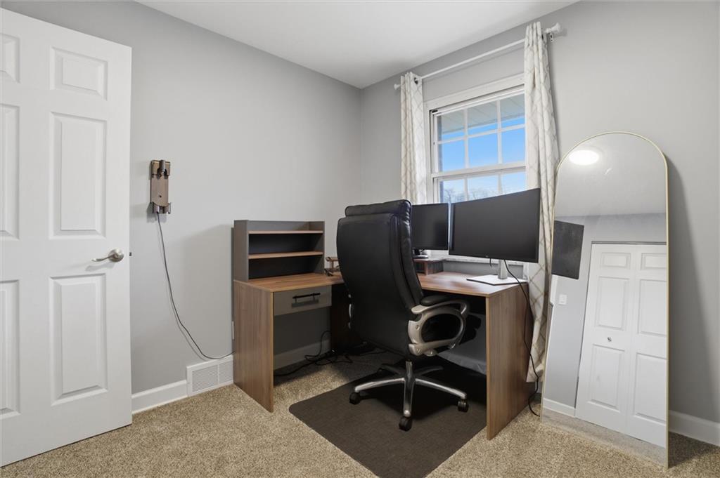 103 Tree View Drive Coraopolis, PA 15108 - Photo 31 of 48