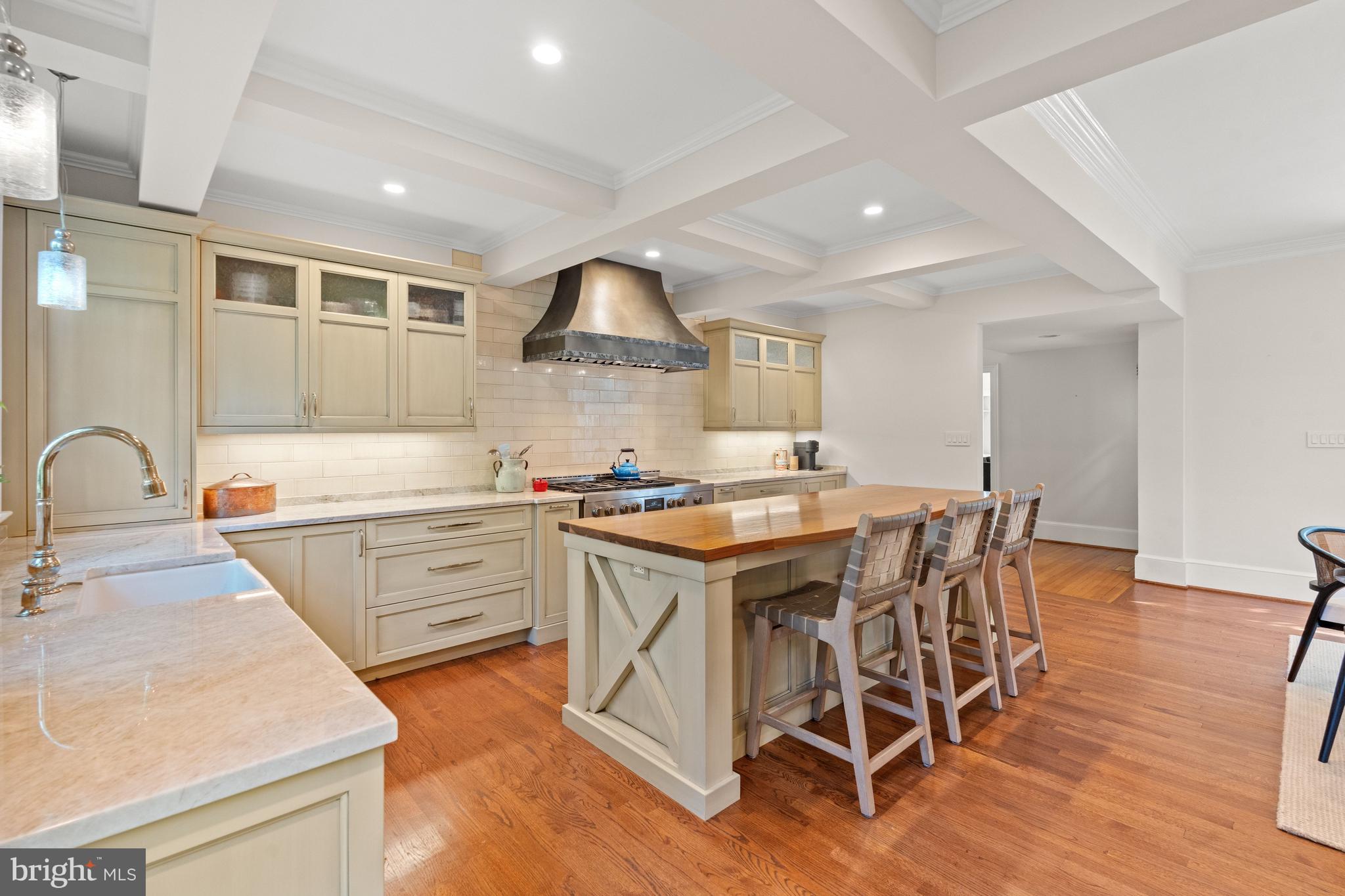 8007 Glendale Road Chevy Chase, MD 20815 - Photo 10 of 51 Main Level - Kitchen