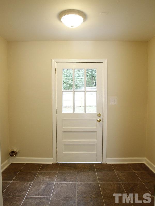 606 Frank Street Raleigh, NC 27604 - Photo 14 of 25 a view of utility room