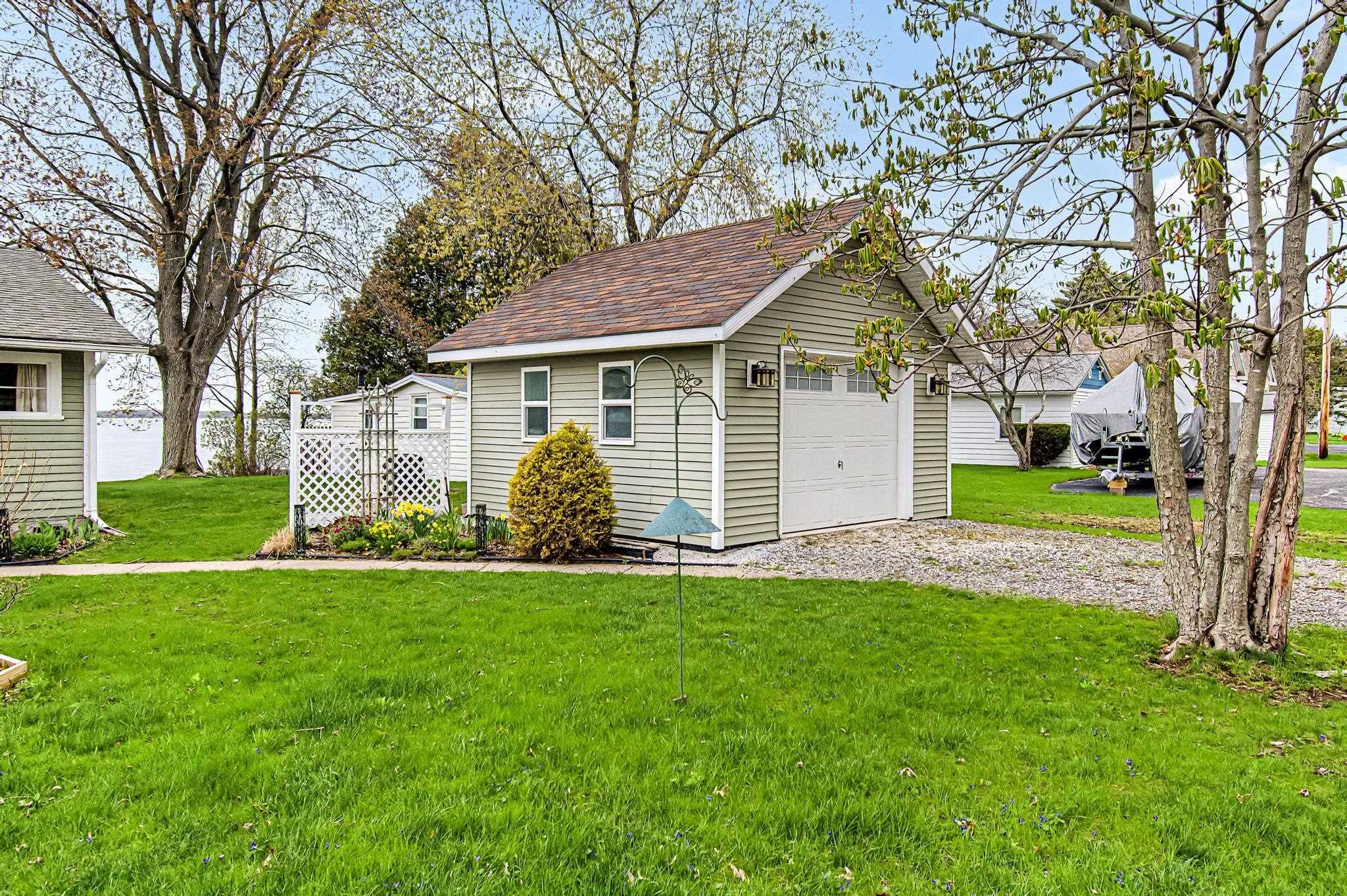 60 Maquam Shore Road Swanton, VT 05488 - Photo 10 of 57
