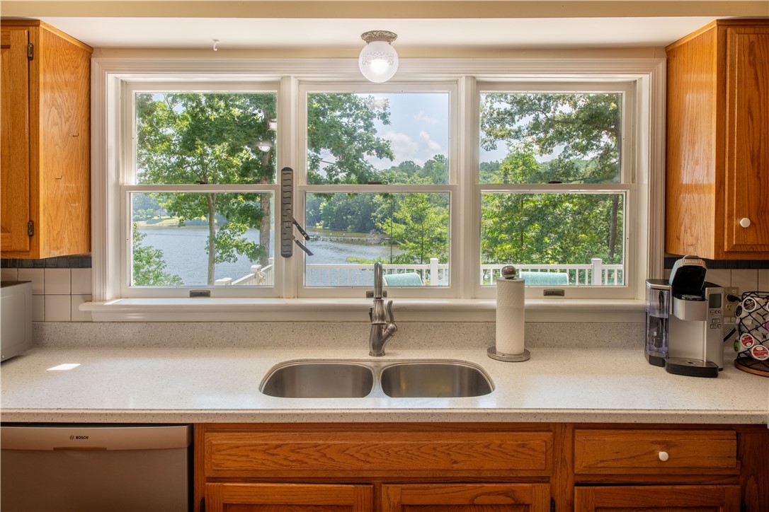 8218 Hell Neck Road Gloucester, VA 23061 - Photo 22 of 50 Gallery Image 22