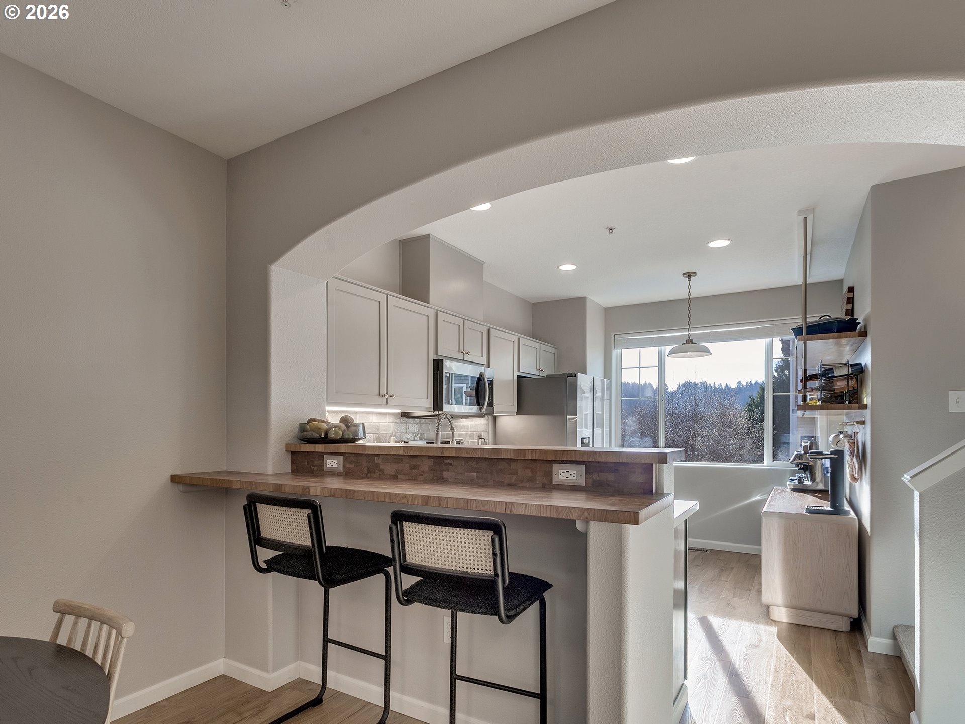 15050 Southwest Warbler Way, Unit 102 Beaverton, OR 97007 - Photo 12 of 34 Kitchen