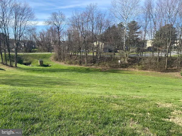 $1,900 | 4313 White Oak Court, Unit 4313, Hampstead, MD 21074