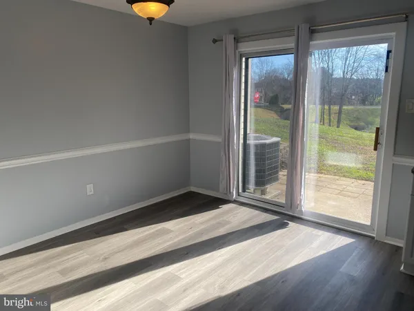 $2,000 | 4313 White Oak Court, Unit 4313, Hampstead, MD 21074
