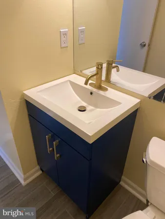 $2,000 | 4313 White Oak Court, Unit 4313, Hampstead, MD 21074