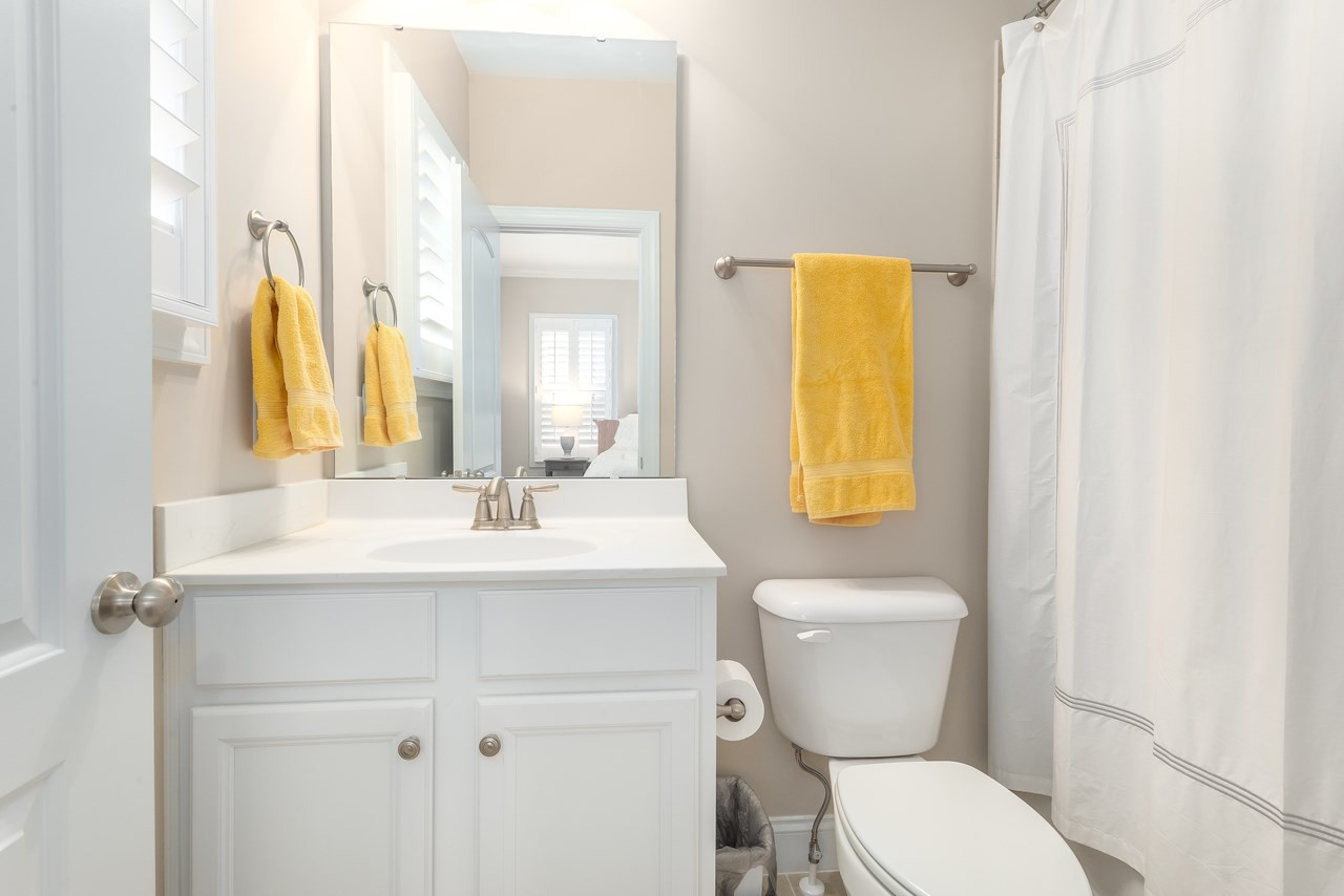 534 Ledbetter Court Raleigh, NC 27608 - Photo 22 of 25 Photo 22